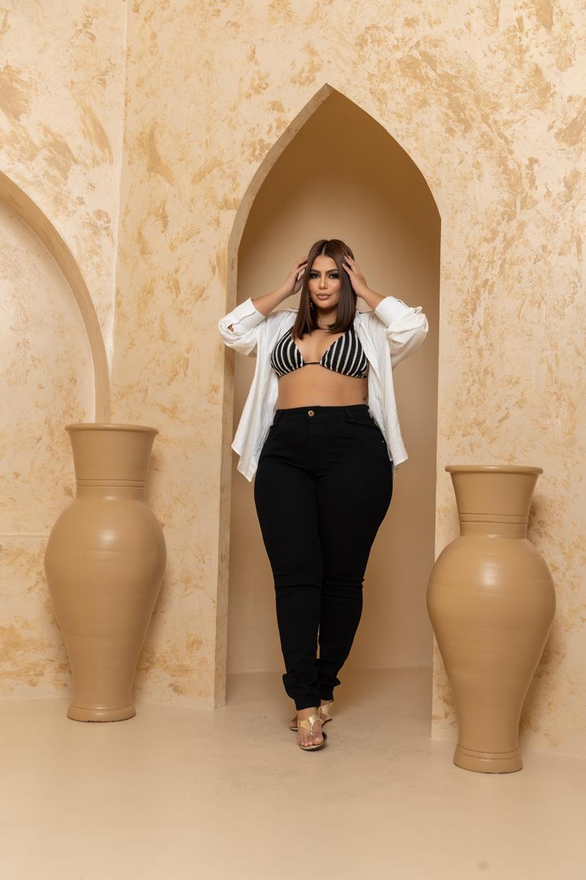 Calça Jeans Tradicional Plus Preta | Helital Jeans