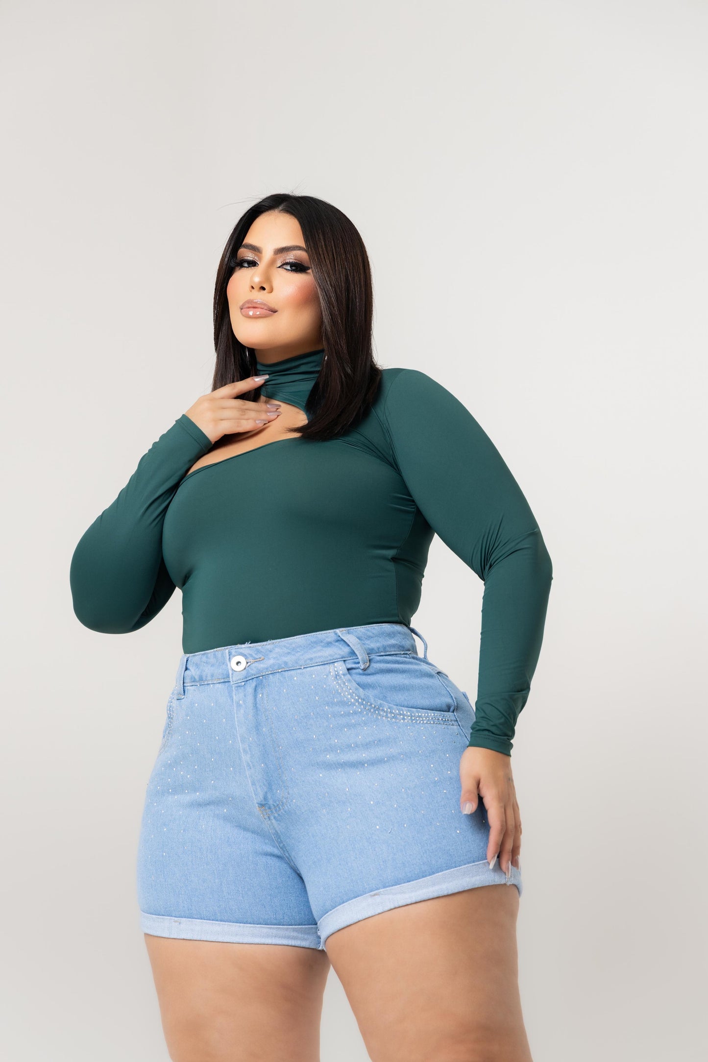 Short Jeans Plus Barra Dobrada | Helital Jeans